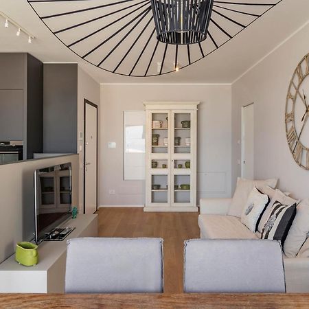 Palazzo Verdi Luxury Accomodation Bari Eksteriør bilde