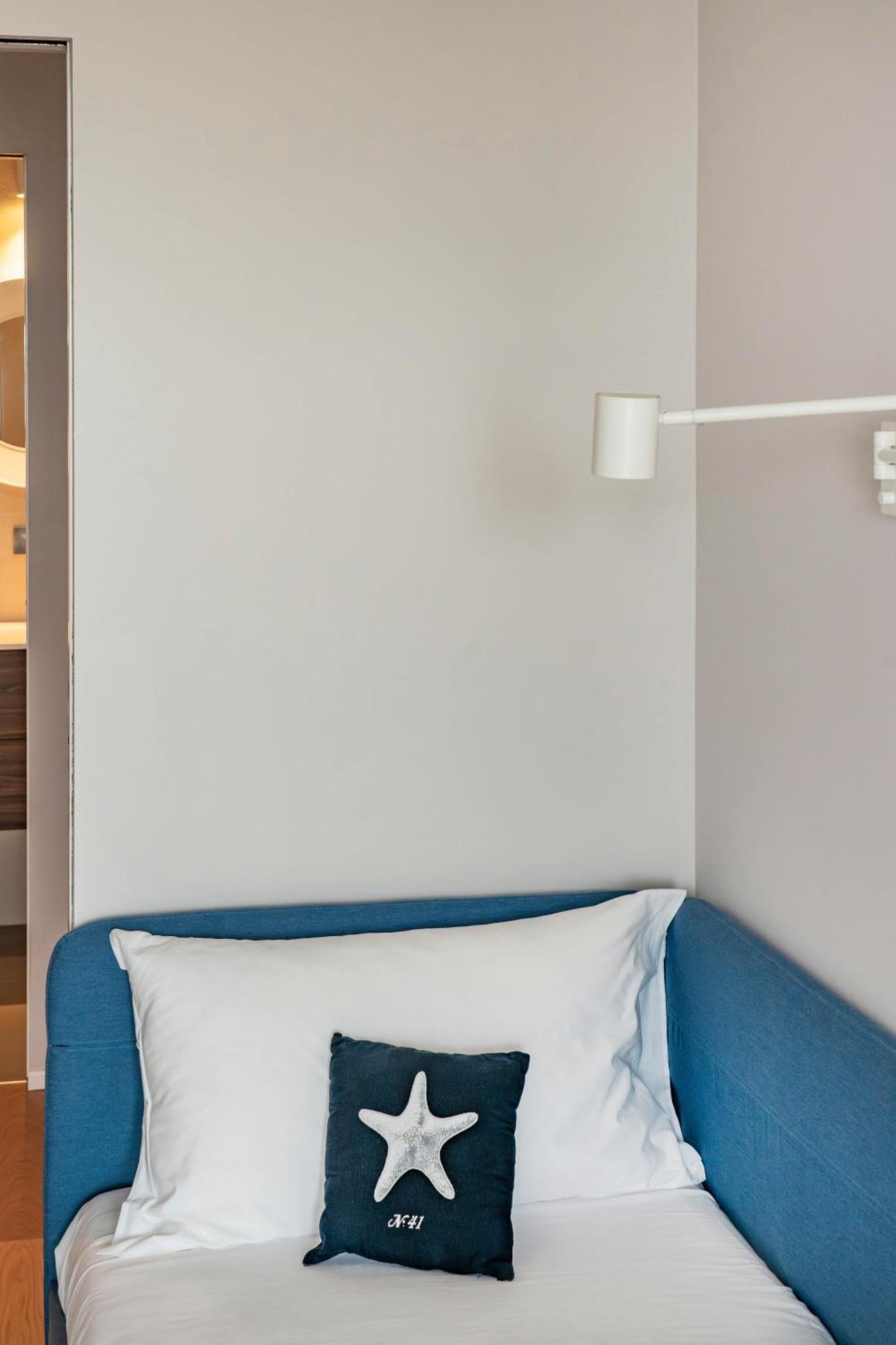 Palazzo Verdi Luxury Accomodation Bari Eksteriør bilde